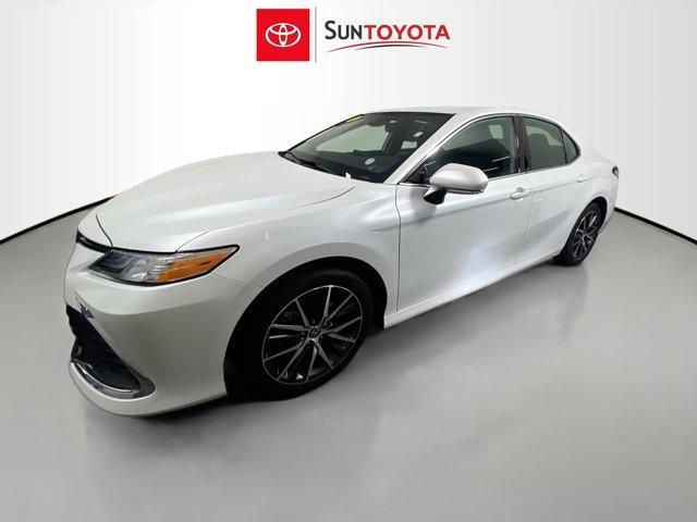 used 2022 Toyota Camry Hybrid car, priced at $29,625