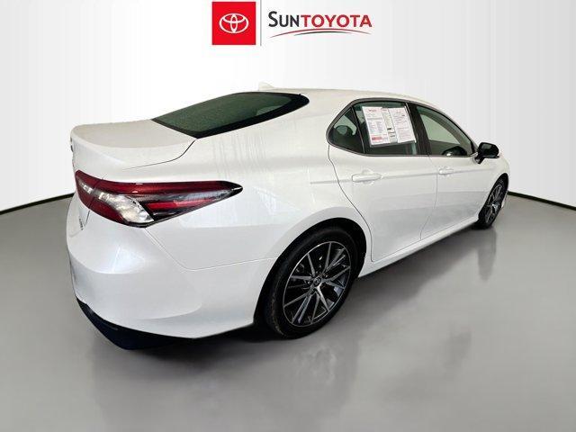 used 2022 Toyota Camry Hybrid car, priced at $29,625