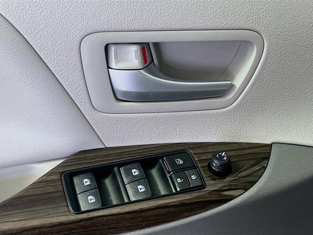 used 2018 Toyota Sienna car, priced at $19,975