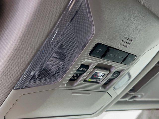 used 2022 Toyota RAV4 Hybrid car, priced at $25,924