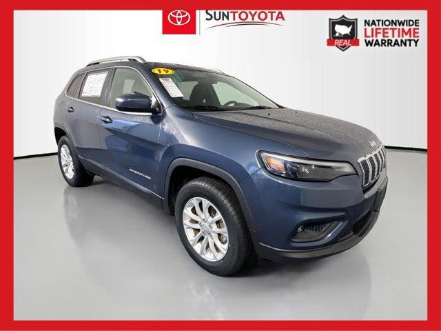 used 2019 Jeep Cherokee car, priced at $16,316