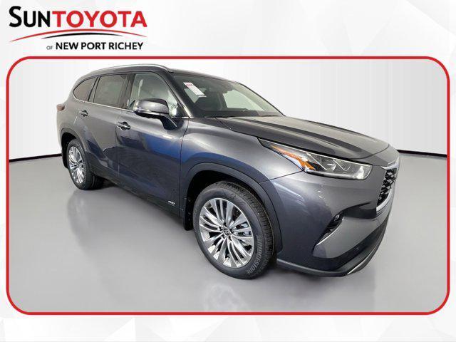 new 2025 Toyota Highlander Hybrid car, priced at $57,902