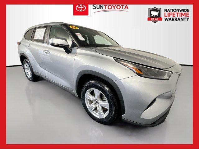 used 2023 Toyota Highlander car, priced at $29,171
