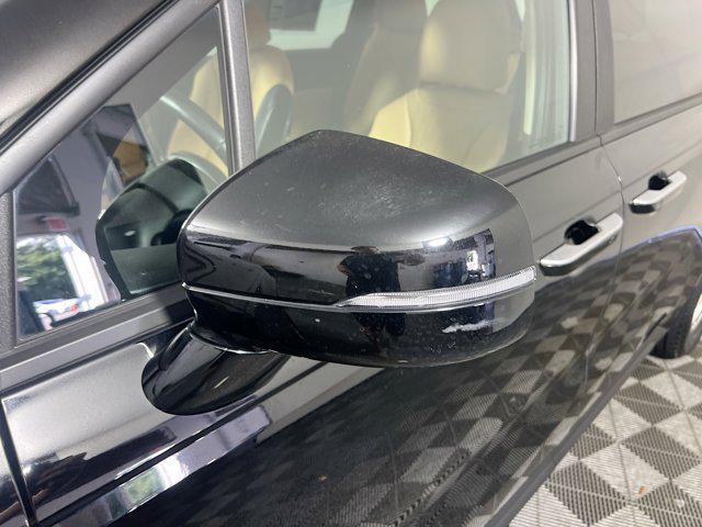 used 2022 Kia Carnival car, priced at $24,974