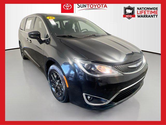 used 2020 Chrysler Pacifica car, priced at $15,560