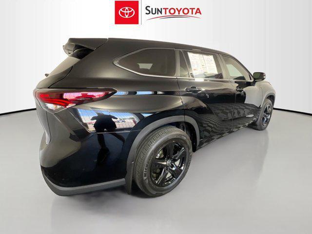 used 2024 Toyota Highlander car, priced at $32,435