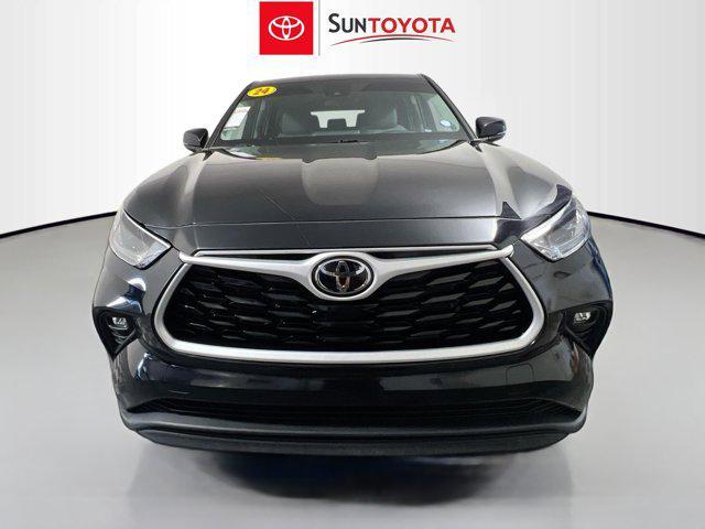 used 2024 Toyota Highlander car, priced at $32,435