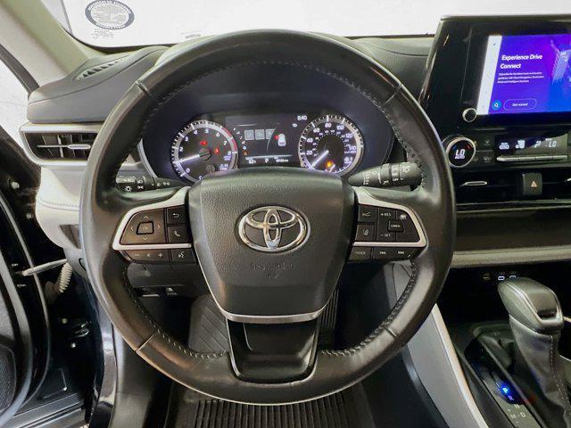 used 2024 Toyota Highlander car, priced at $32,435