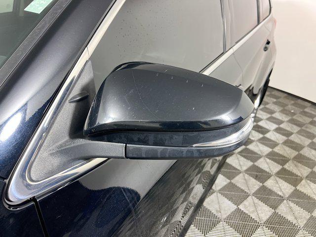 used 2019 Toyota Highlander car, priced at $26,979