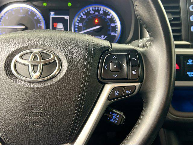 used 2019 Toyota Highlander car, priced at $26,979