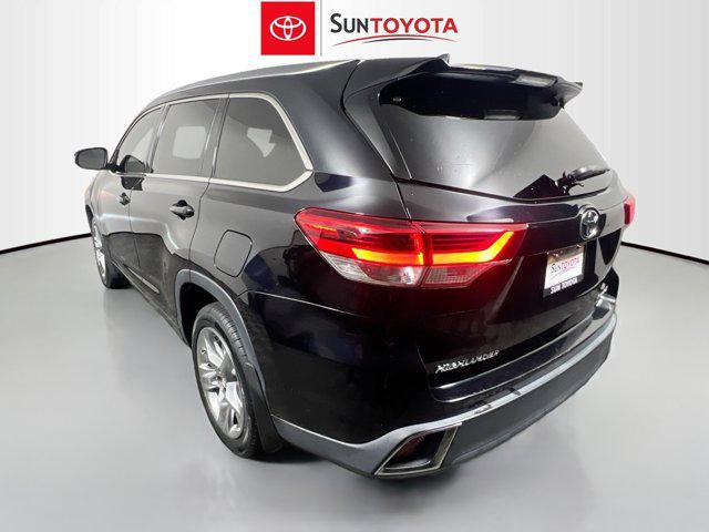 used 2019 Toyota Highlander car, priced at $26,979