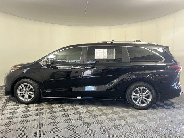 used 2021 Toyota Sienna car, priced at $45,877