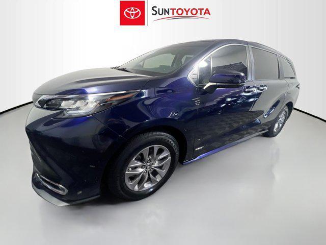 used 2021 Toyota Sienna car, priced at $30,994