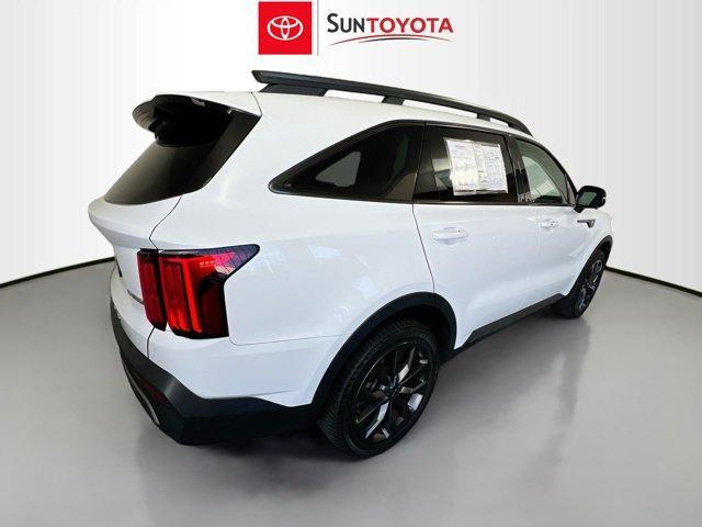 used 2021 Kia Sorento car, priced at $24,879