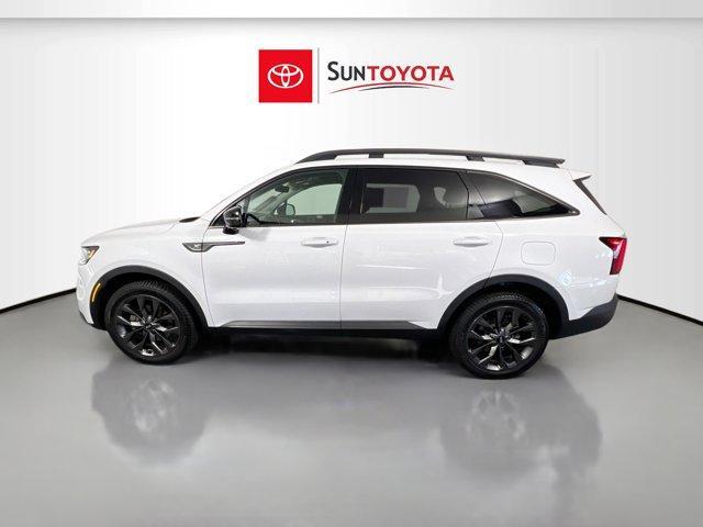 used 2021 Kia Sorento car, priced at $24,879