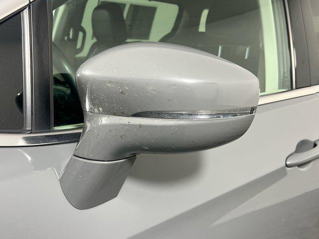used 2022 Chrysler Pacifica car, priced at $18,025