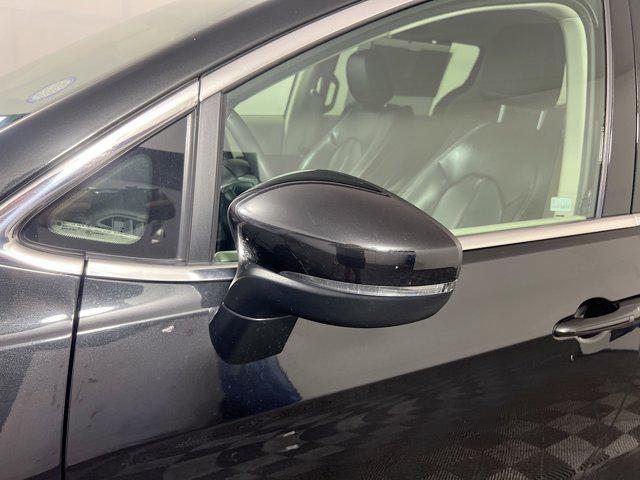 used 2023 Chrysler Pacifica car, priced at $20,977
