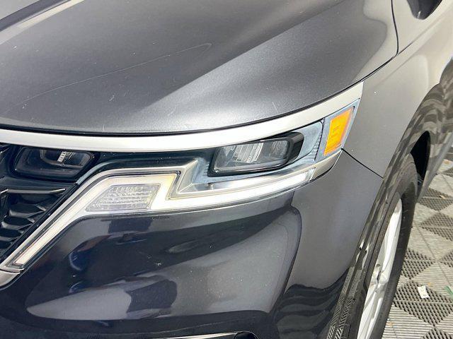 used 2023 Kia Carnival car, priced at $25,662