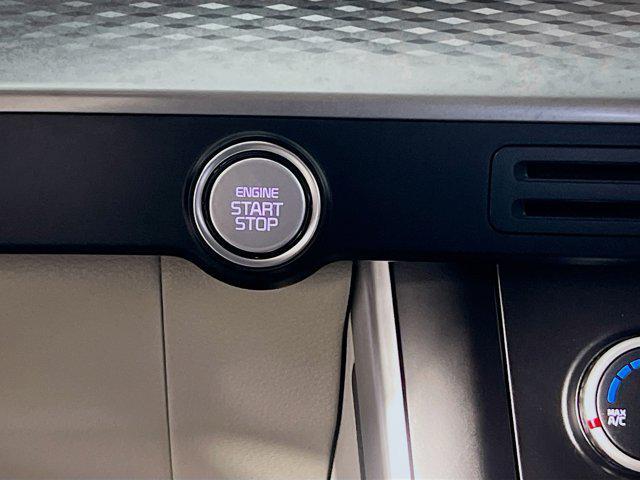 used 2023 Kia Carnival car, priced at $25,662