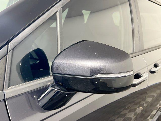 used 2023 Kia Carnival car, priced at $25,662