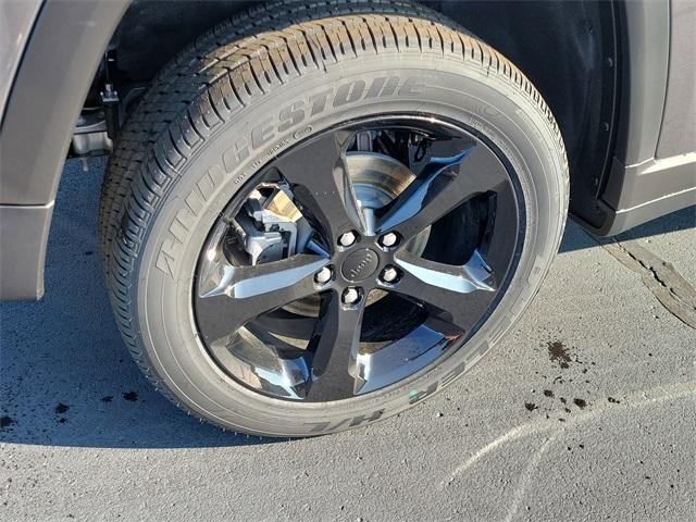 new 2025 Jeep Grand Cherokee car, priced at $47,398