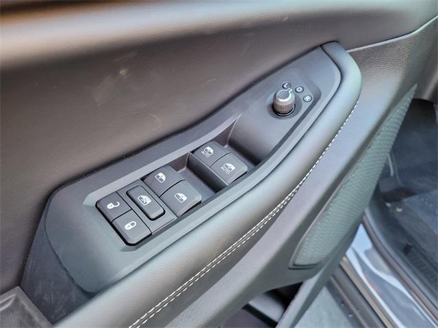 new 2025 Jeep Grand Cherokee car, priced at $47,398