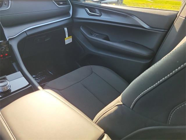 new 2025 Jeep Grand Cherokee L car, priced at $44,987