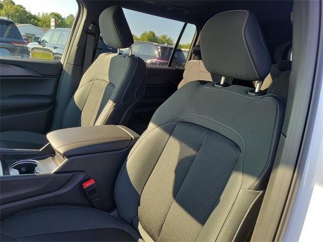 new 2025 Jeep Grand Cherokee L car, priced at $44,987