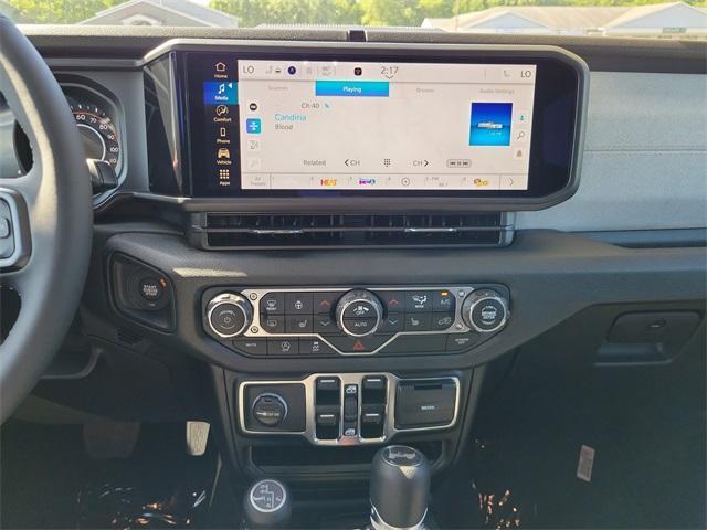 new 2025 Jeep Wrangler car, priced at $49,132