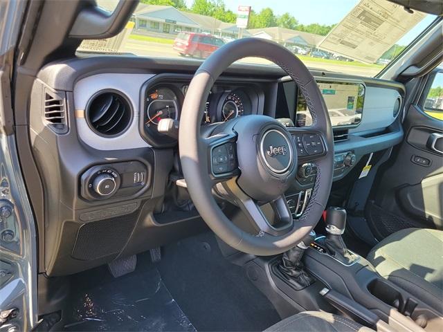 new 2025 Jeep Wrangler car, priced at $49,132