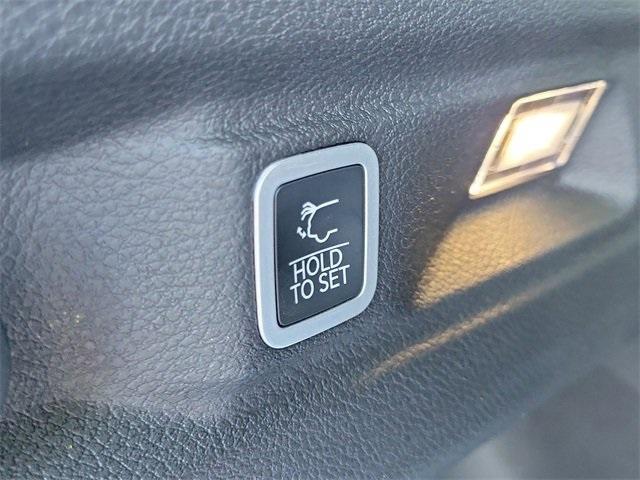 new 2025 Jeep Grand Cherokee L car, priced at $43,990