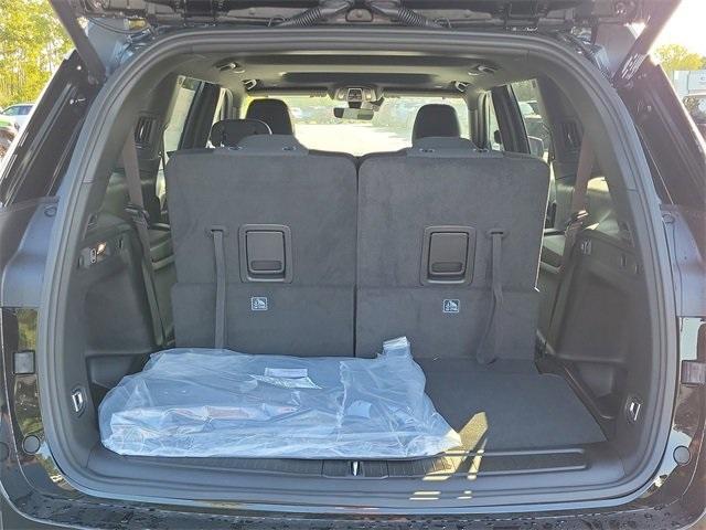 new 2025 Jeep Grand Cherokee L car, priced at $43,990