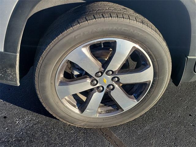 used 2022 Chevrolet Traverse car, priced at $29,949