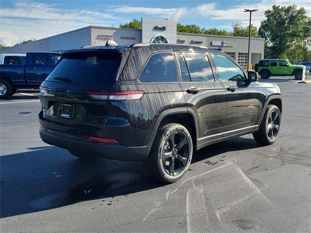 new 2025 Jeep Grand Cherokee car, priced at $47,538