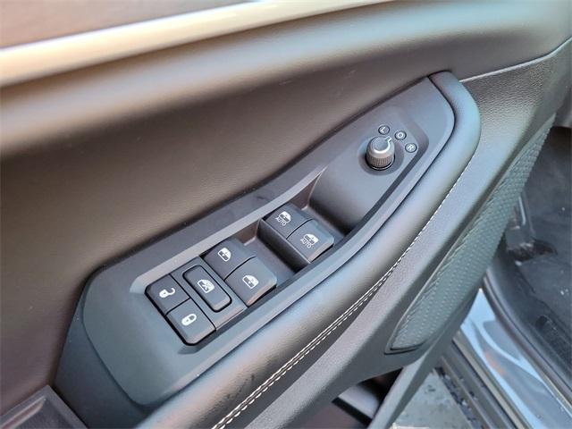 new 2025 Jeep Grand Cherokee L car, priced at $53,804