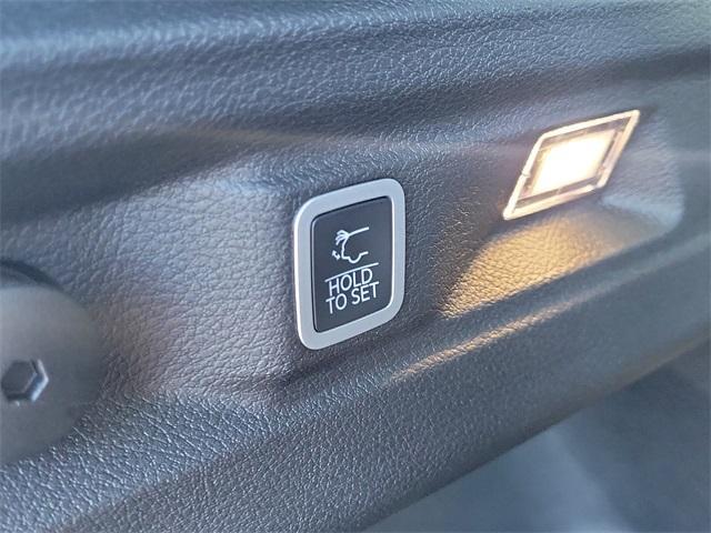 new 2025 Jeep Grand Cherokee L car, priced at $53,804