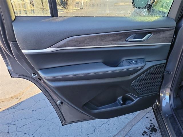 new 2025 Jeep Grand Cherokee L car, priced at $53,804