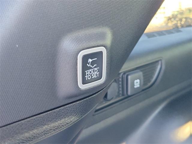 new 2025 Jeep Grand Cherokee car, priced at $53,891