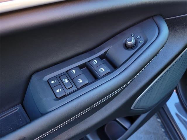 new 2025 Jeep Grand Cherokee car, priced at $53,891