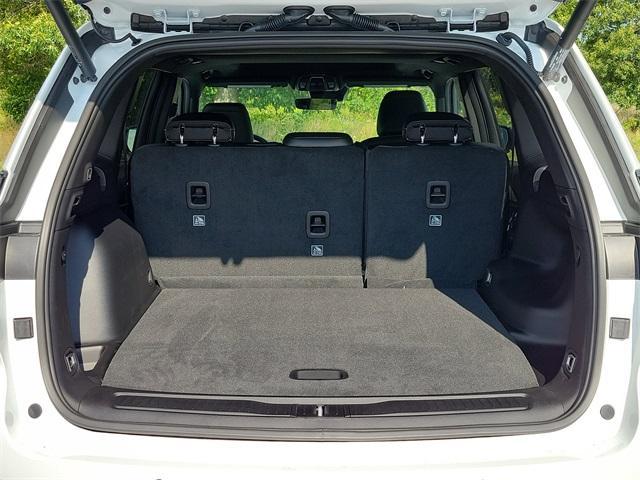 new 2025 Jeep Grand Cherokee car, priced at $47,020