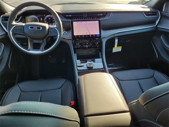 new 2025 Jeep Grand Cherokee car, priced at $53,355