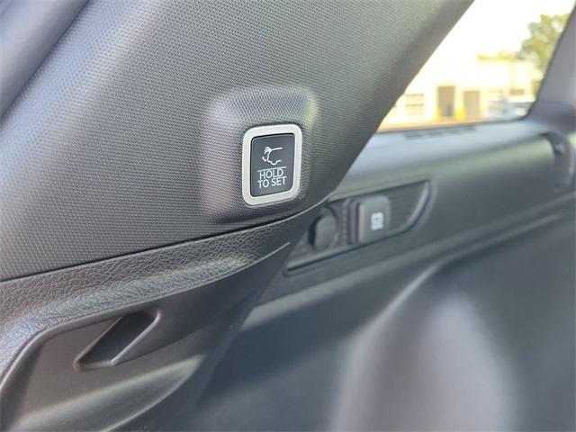 new 2025 Jeep Grand Cherokee car, priced at $53,355