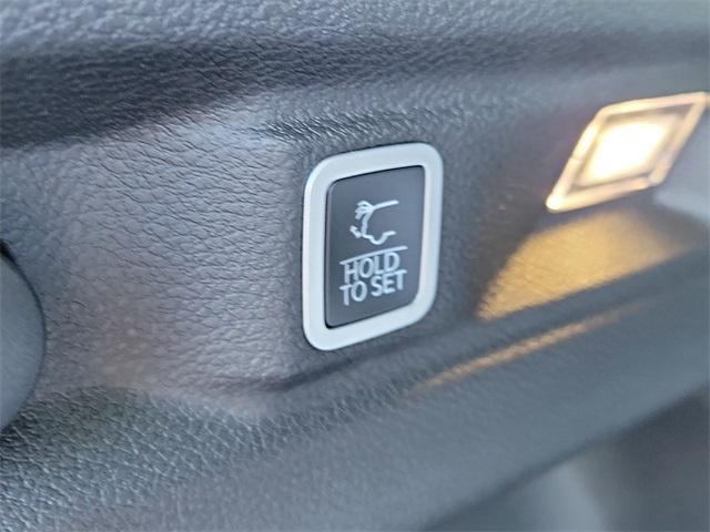 new 2025 Jeep Grand Cherokee L car, priced at $45,850