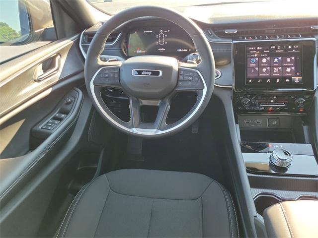 new 2025 Jeep Grand Cherokee L car, priced at $45,850
