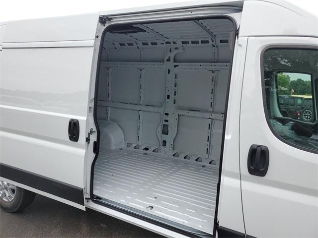 new 2024 Ram ProMaster 3500 car, priced at $49,981