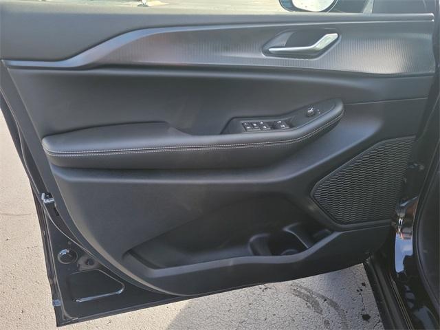 new 2025 Jeep Grand Cherokee car, priced at $47,538