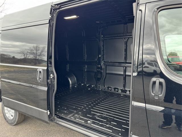 new 2024 Ram ProMaster 3500 car, priced at $49,981