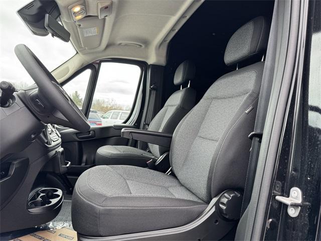 new 2024 Ram ProMaster 3500 car, priced at $49,981