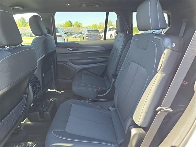new 2025 Jeep Grand Cherokee L car, priced at $43,925