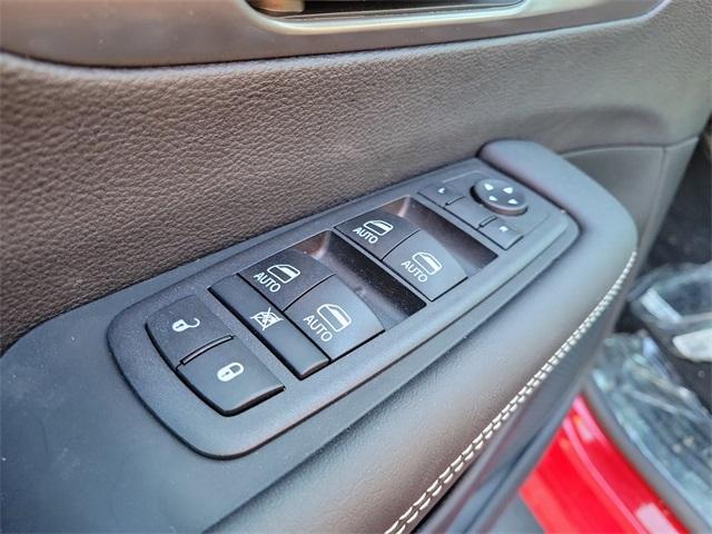 new 2026 Chrysler Pacifica car, priced at $48,535